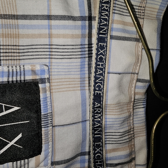 Armani exchange button down short sleeved collared shirt. Slim fit Large - Picture 6 of 10